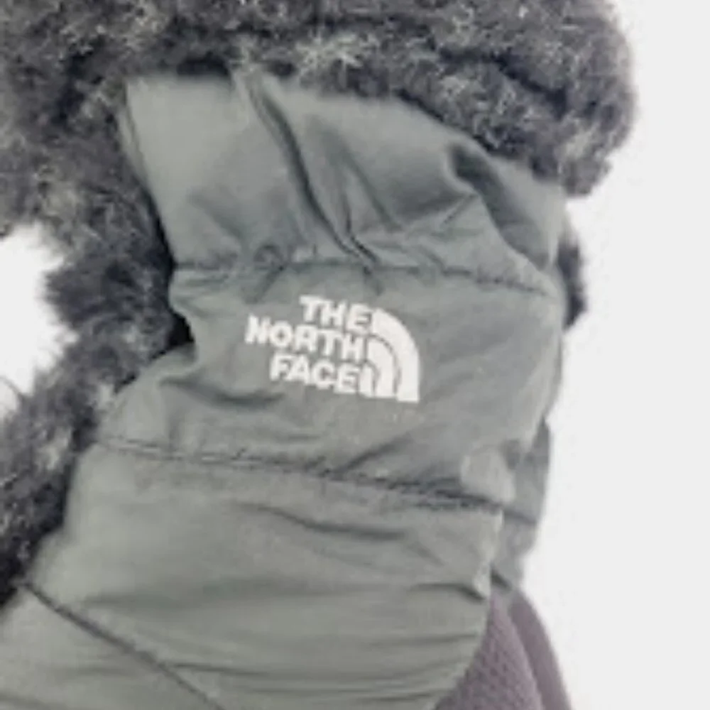 The North Face Girl's‎ Black Nuptse Fur Ankle Winter Snow Boot Size 4